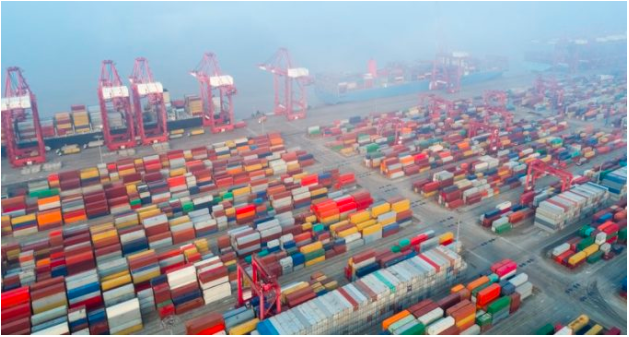 窒息！全球120多個(gè)港，堵得一抹黑！