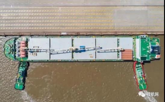 散貨船變身集裝箱船！報廢箱船大幅減少，瘋狂造船運(yùn)力過剩近在咫尺