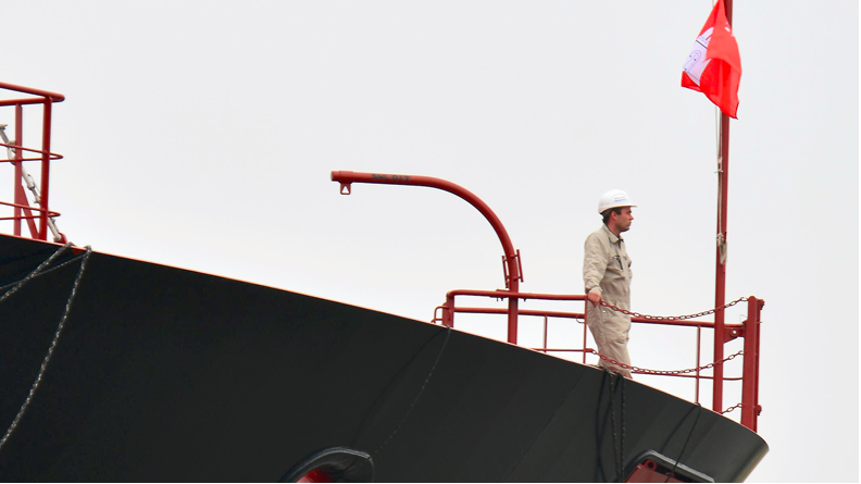 '雷區(qū)！該國(guó)疫情炸裂,