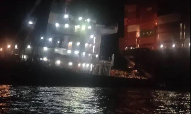 一大型集裝箱船與散貨船相撞！曾掛靠上海、寧波、蛇口等國內(nèi)港口