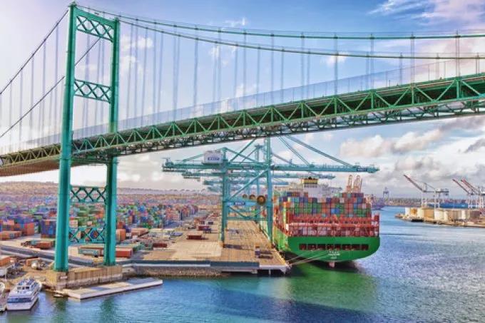 北歐運(yùn)費(fèi)突破20000美元大關(guān)，跨太平洋至美西報(bào)價(jià)高達(dá)25000美元