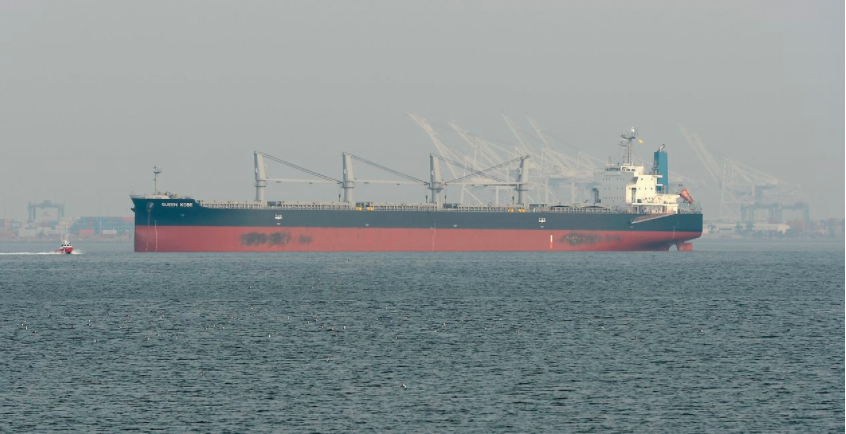 怪不得運(yùn)價(jià)飆漲！全球任何時(shí)間點(diǎn)，都有42%的船舶在空船航行！