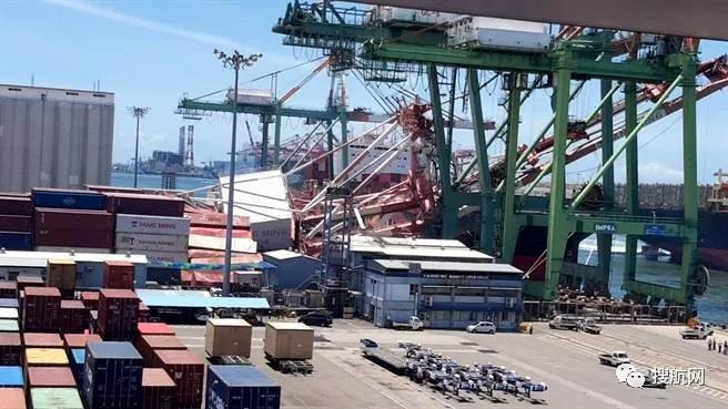 突發(fā)！一艘集裝箱船撞上高雄碼頭，起重機倒塌，掛靠國內(nèi)多個港口共艙船司眾多！