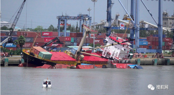 事故丨一船舶傾倒，18個集裝箱落水，事發(fā)越南最大港