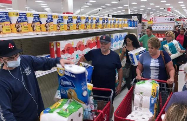 100%開箱查驗(yàn)！美國海關(guān)查扣新疆棉制衣服！紡織品類賣家注意了！  