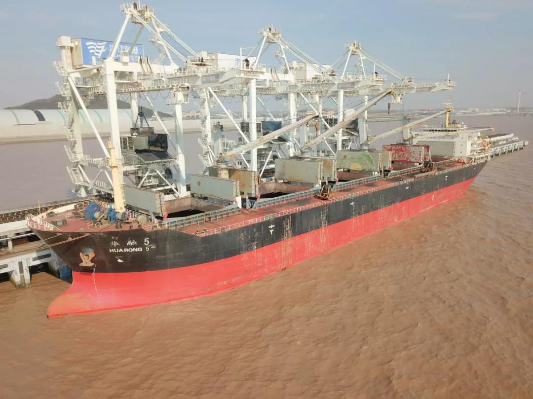 二手船市場(chǎng)“火爆”：9年“老船”賣出“新船”價(jià)  