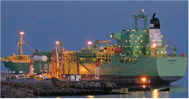 突發(fā)！一化學(xué)品船液氨泄漏, 船員1死3傷! ... 船上25名船員, 正前往中國(guó) 