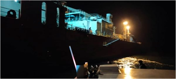 突發(fā)！一化學(xué)品船液氨泄漏, 船員1死3傷! ... 船上25名船員, 正前往中國(guó) 