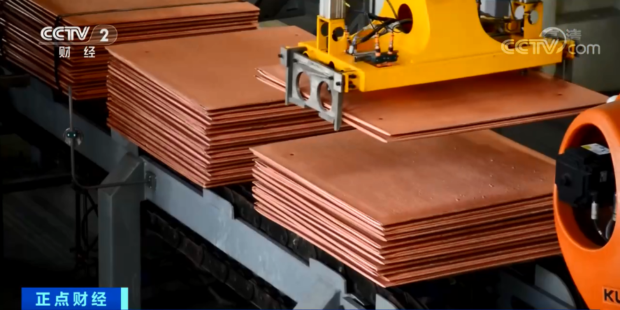 疫情反彈關(guān)閉邊境！這種貨物應(yīng)聲暴漲！突破9000美元關(guān)口！