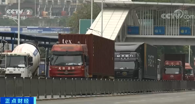 緊缺！拖車司機(jī)缺口超6000名，月薪兩萬(wàn)，還招不到人......