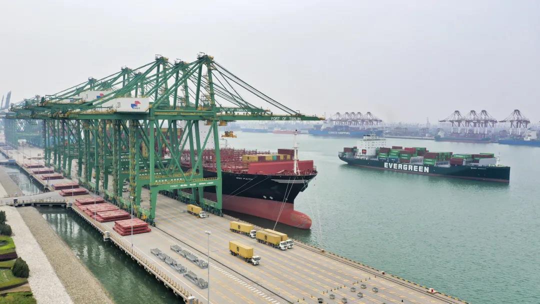 手里有糧心不慌！天津港單航次進口空箱超萬！  