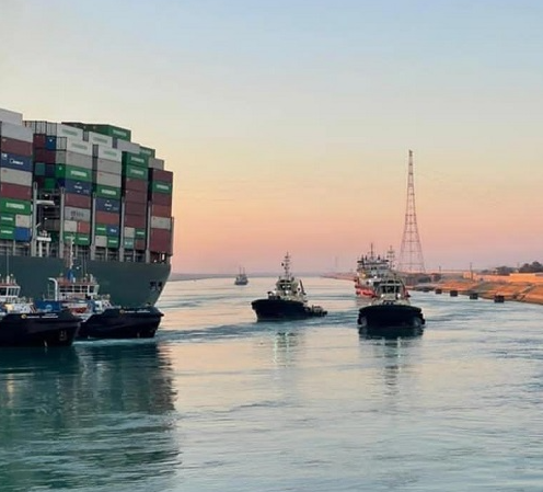 脫困復(fù)航不是終點，“長賜”輪的前方是責任、賠償和全球航運業(yè)的未來