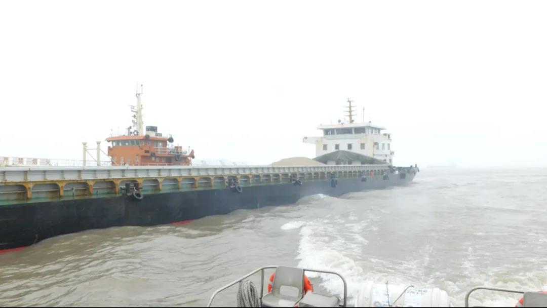 重拳出擊！嚴(yán)整內(nèi)河船舶涉海運輸，港口不得為其裝卸