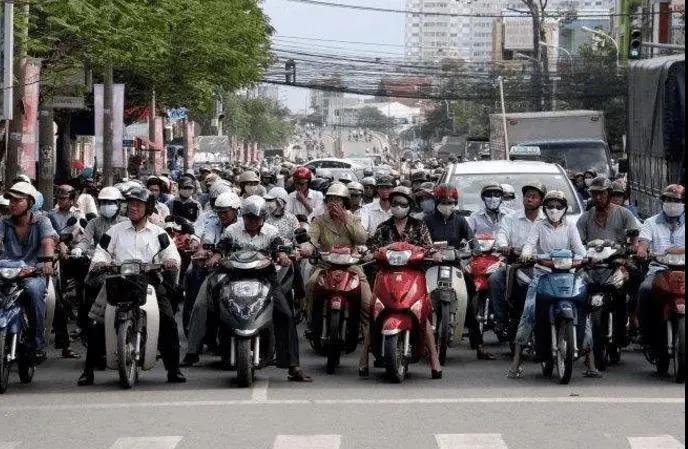 預(yù)警！超7萬家企業(yè)倒閉！這個(gè)國家將成下一個(gè)“超級(jí)傳播國”？