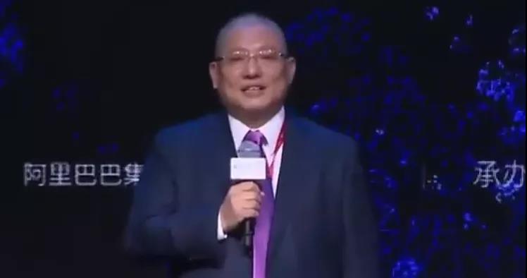 阿里大動作！盒馬重回神壇，只因豎了個拇指？