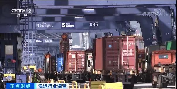 全球港口船舶排長隊，運費3萬元漲至3萬美元，比貨值還高，外貿(mào)企業(yè)直呼吃不消