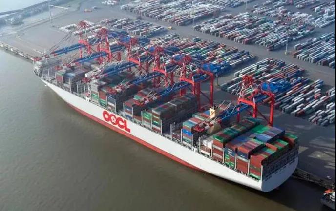 中遠(yuǎn)海控百億元再簽10艘16000TEU集裝箱船大單