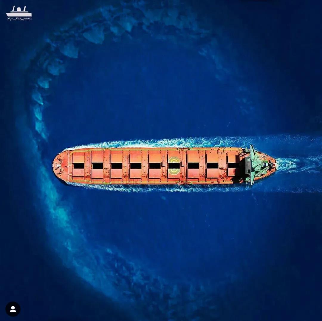 集裝箱班輪行業(yè)，不是人人都能進的 