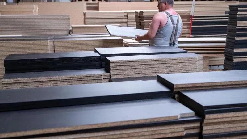 出口暴增45%！德媒：中國(guó)取代波蘭，成為德國(guó)第一大家具原產(chǎn)國(guó)