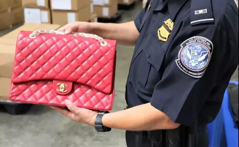 剛剛，多個集裝箱，5300多萬貨物在洛杉磯港口被查獲！