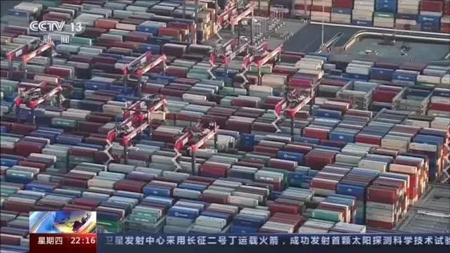 大量貨物堆積港口！這些地方，深陷供應鏈危機！