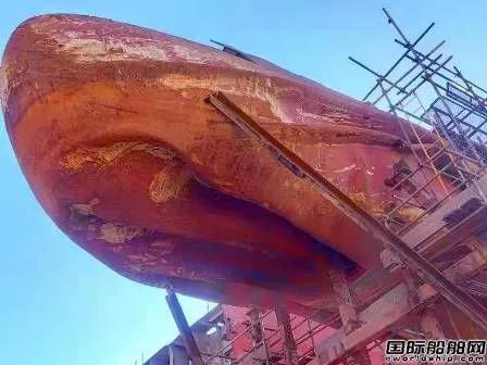 大修40天換了船艏？這艘大船“整容”完畢復(fù)出首航！受損狀況曝光