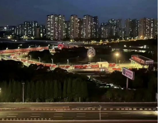 “自殺式物流”火了！跨境賣家：而我卻只?！白跃取绷?！