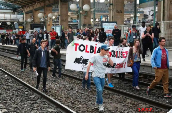 罷工潮席卷全球！海、陸、空貨運受影響，船公司已發(fā)布預警……