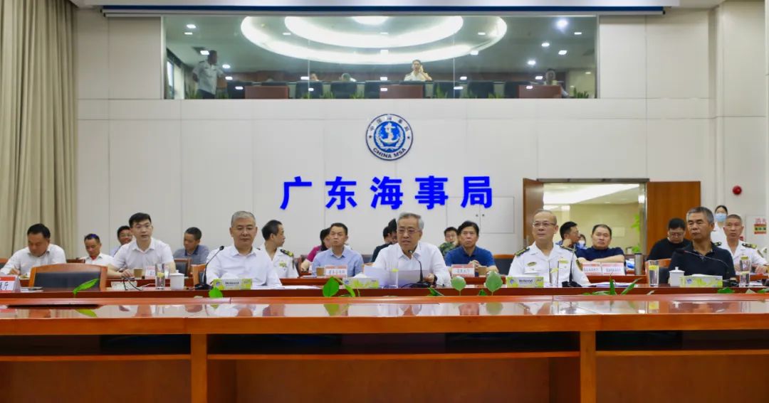 最新消息：成功救起1人，但發(fā)現并打撈起12具疑似落水遇難者遺體