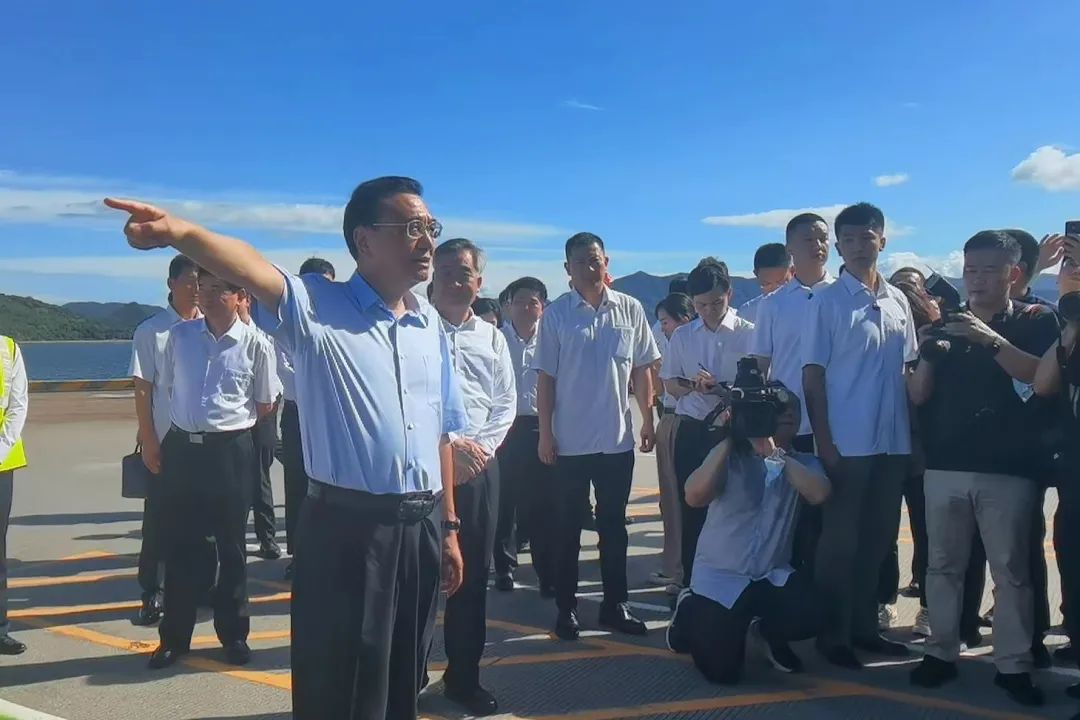 李克強考察鹽田港：打造更高水平國際集裝箱干線港 