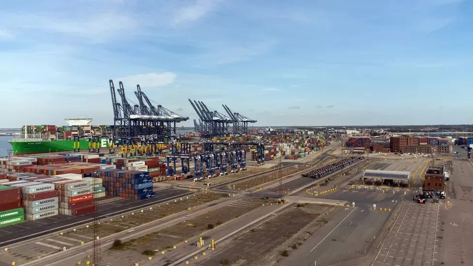 30年首次！英國最大集裝箱港口工人開始罷工，世界最大箱船被迫“卡”在該港