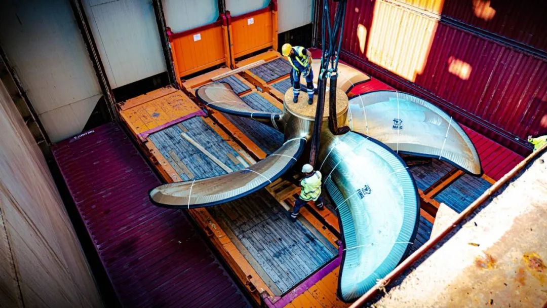 中國(guó)修船廠注意！改造150艘船的大買賣來了