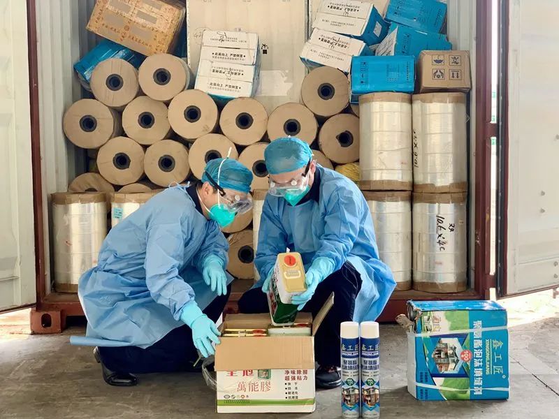 安全出運(yùn)！多地海關(guān)查獲危險(xiǎn)貨物瞞報(bào)夾藏事例，涉事企業(yè)或受重罰