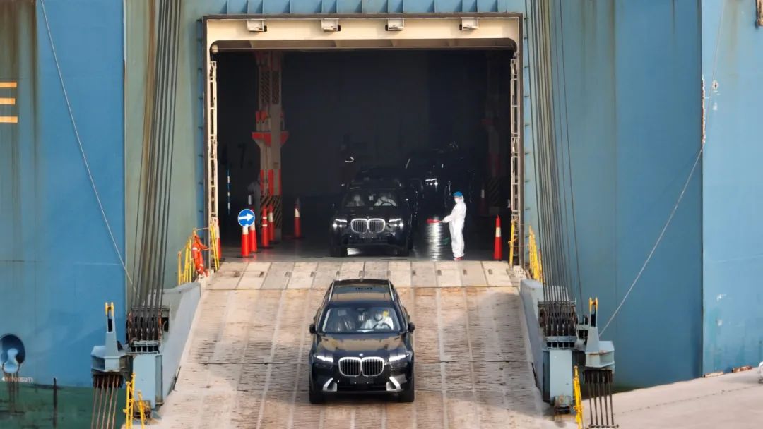 天津港又一滾裝碼頭實(shí)現(xiàn)內(nèi)外貿(mào)全品類汽車作業(yè)