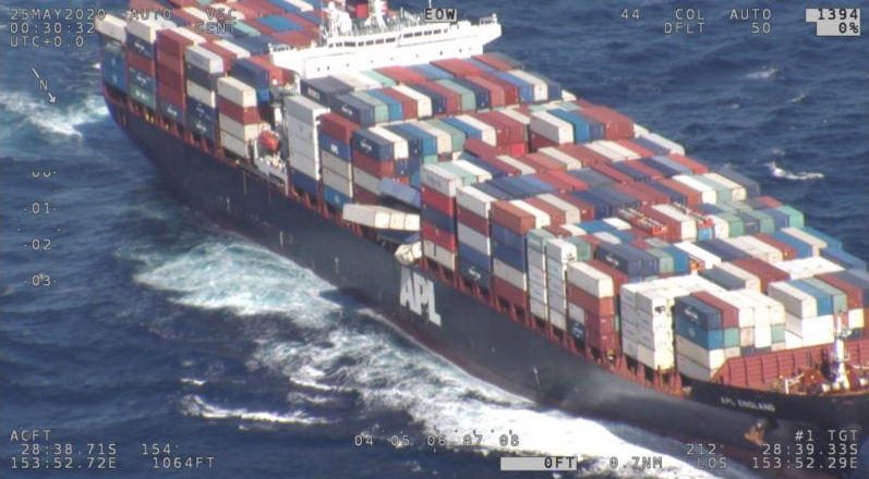 “APL England”號50個集裝箱落水 原因查明！