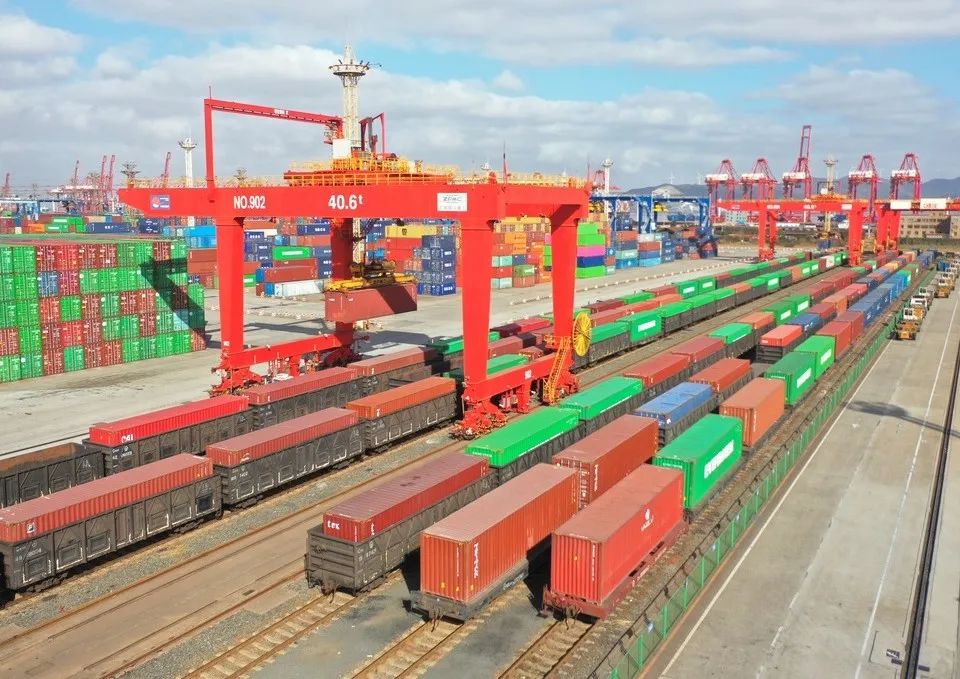 日均超10萬箱！寧波舟山港開年就很忙