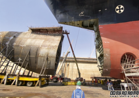 中國船廠有望參與！赫伯羅特啟動(dòng)百船改裝項(xiàng)目