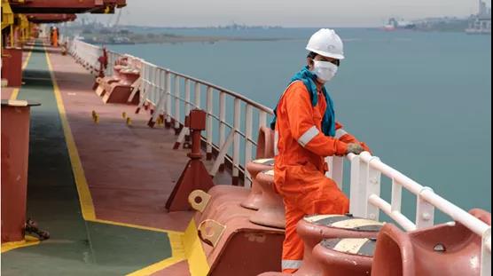 亞洲船員最難! 全球海上緊急心理問題達(dá)頂峰! 年輕船員更脆弱...船長(zhǎng)忙于咨詢求助