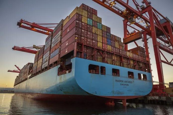 集裝箱運(yùn)費(fèi)自疫情開始以來首次出現(xiàn)急劇下降，但預(yù)計(jì)仍將保持高位