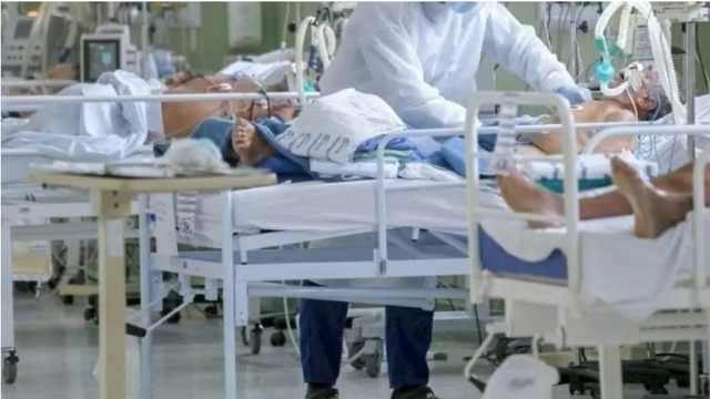 世衛(wèi)預(yù)測：新冠大流行將于2022年初結(jié)束！美國、印度、英國等國疫情直線下降...    