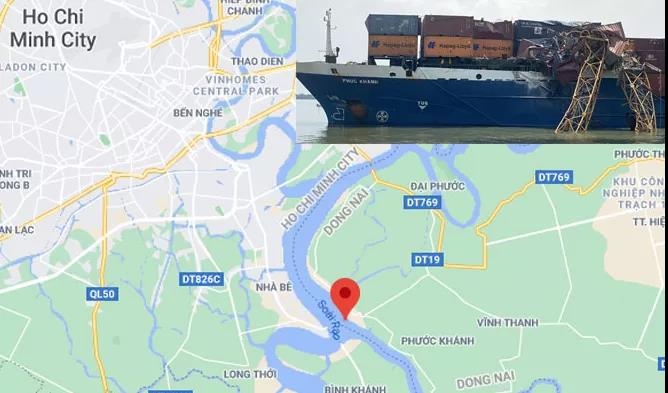 4個集裝箱落水，多個集裝箱受損！越南一集裝箱船與在建大橋塔吊相撞