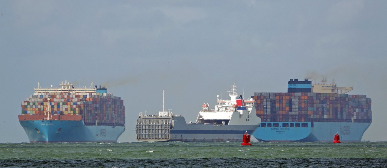 突發(fā)！馬士基箱船數(shù)百個貨柜落水！鹽田/廈門港出口家具/服裝/電子產(chǎn)品/炊具和玩具的貨主注意了