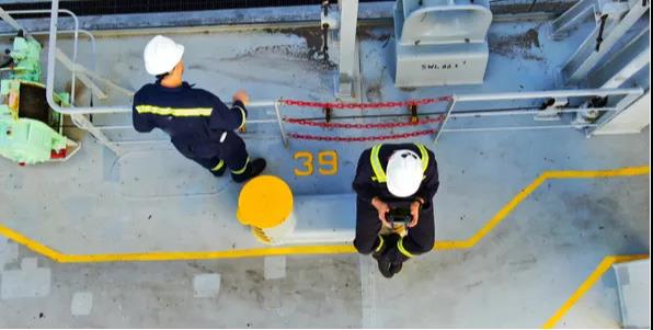 LNG落魄了！那艘一夜爆紅的船, 日租金被砍掉了20萬美元! ... 對船員影響幾何？