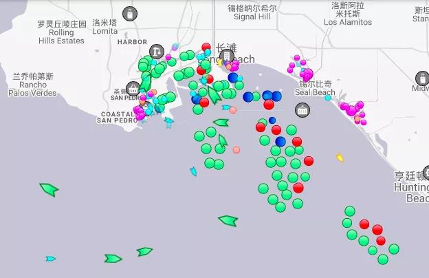 雪上加霜！數(shù)十艘集裝箱船逃離港口，擁堵加??！洛杉磯長灘港遭遇強(qiáng)風(fēng)暴 