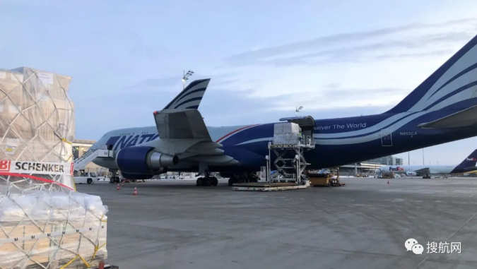 與馬士基之爭后，DB Schenker又極力拓展航空貨運(yùn)包機(jī)，欲搶占Panalpina此前市場