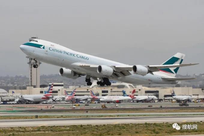 航空貨運(yùn)供需失衡繼續(xù)，貨機(jī)運(yùn)力短缺致價(jià)格上漲和延誤