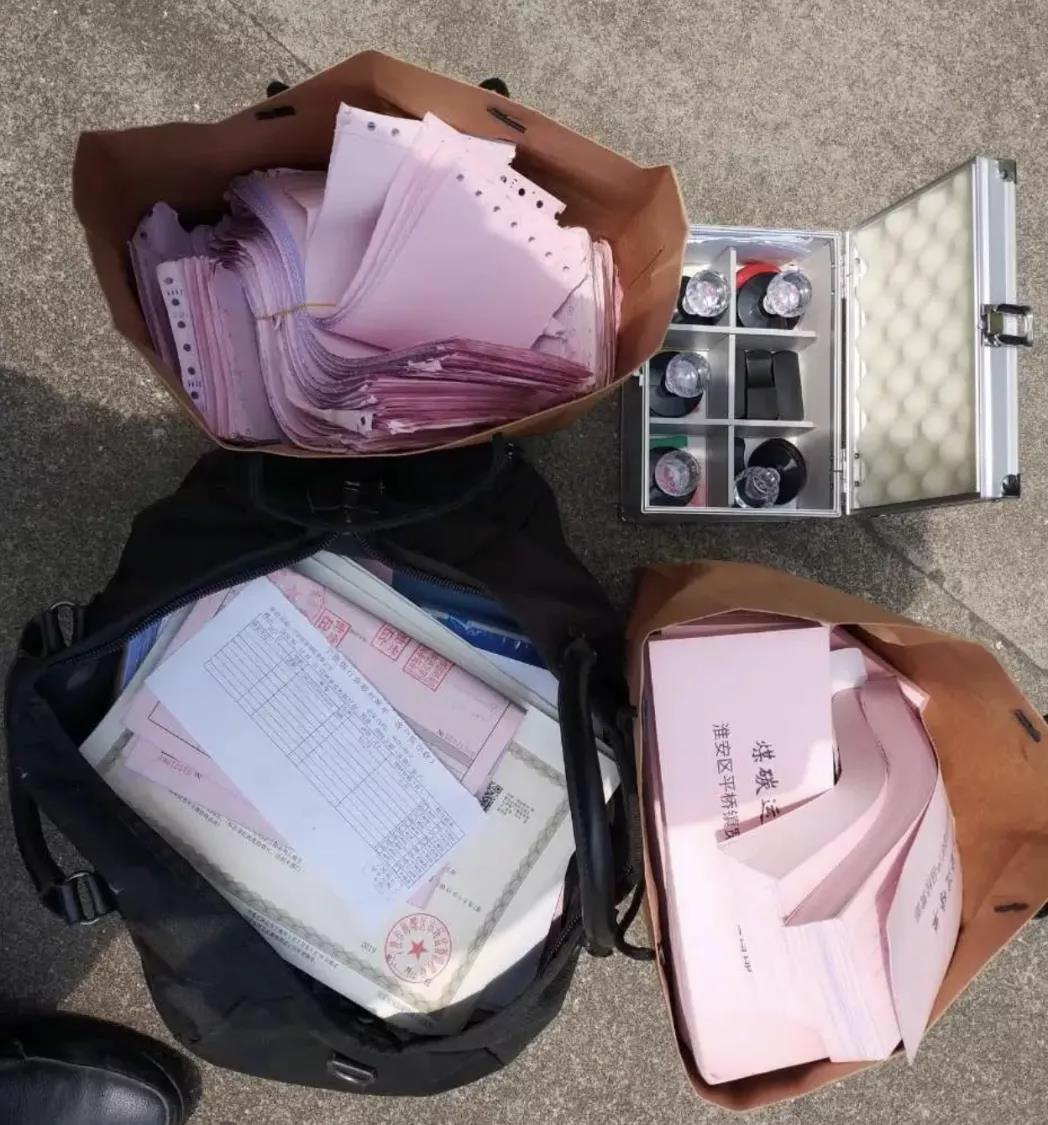 警方查獲多省市騙稅團(tuán)伙，深圳15家、寧波264家，東莞24小時(shí)查封18家工廠！