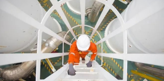 收到了嗎？馬士基向海員贈圣誕禮物，每艘船10000美元！