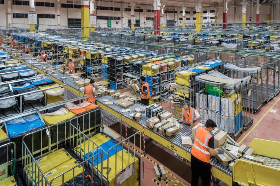 亞馬遜連發(fā)兩條新規(guī)，事關(guān)庫(kù)存與禁售，賣家當(dāng)心！