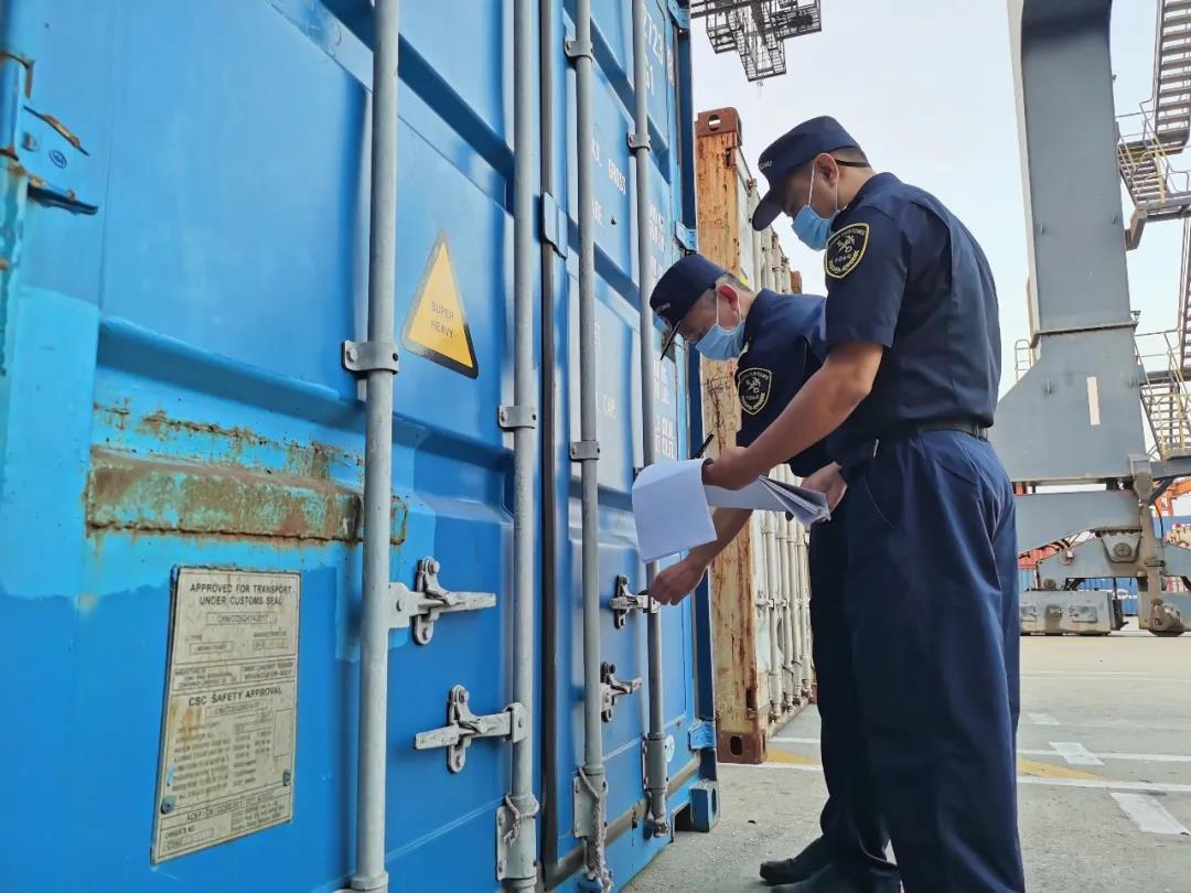 49.5噸！汕頭海關退運禁止進口的固體廢物